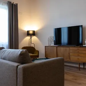  Apartamento Piso De Diseño Con Vistas A La Ria. España